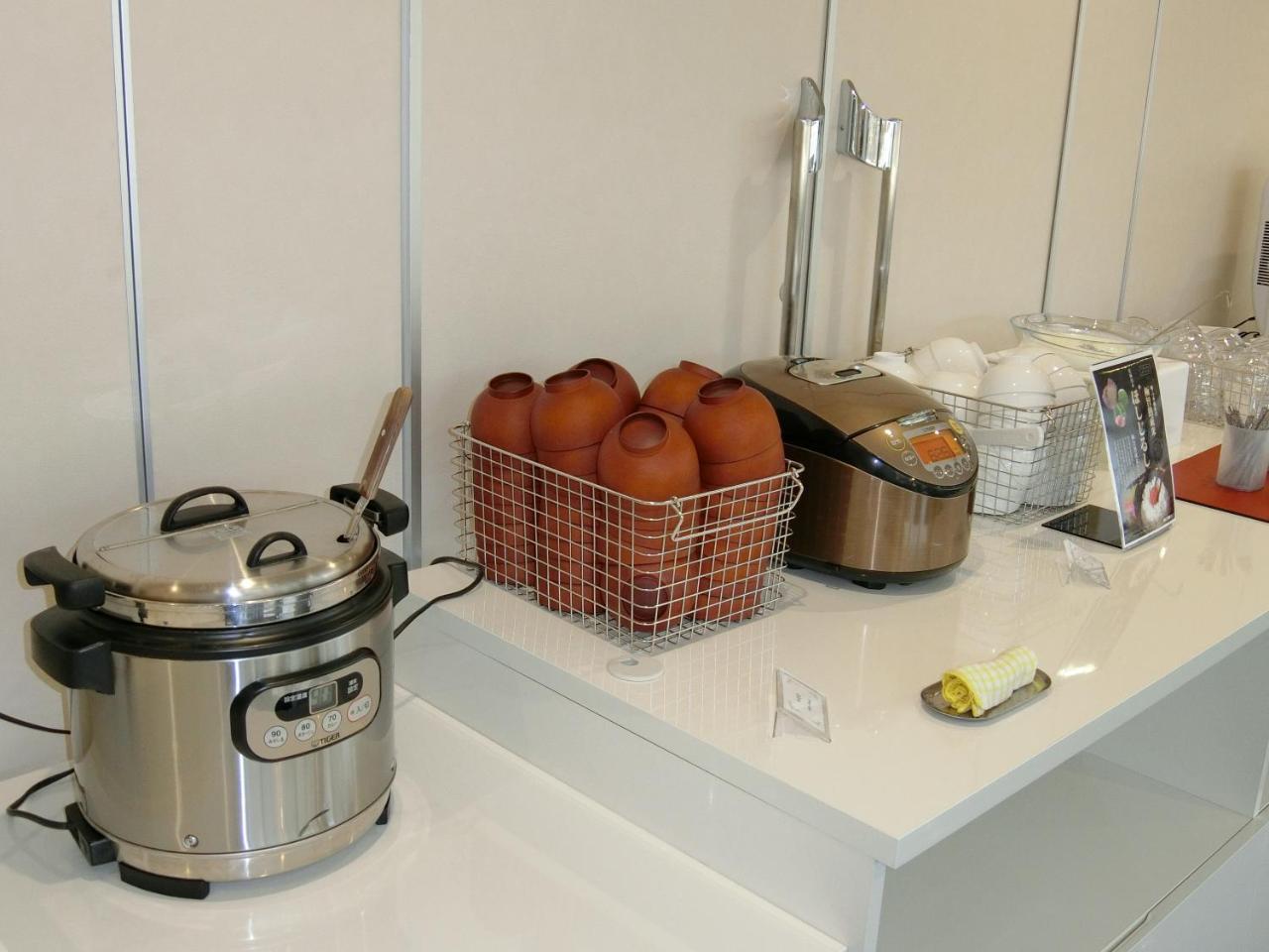 Hotel Green Core Bando Iwai Bagian luar foto